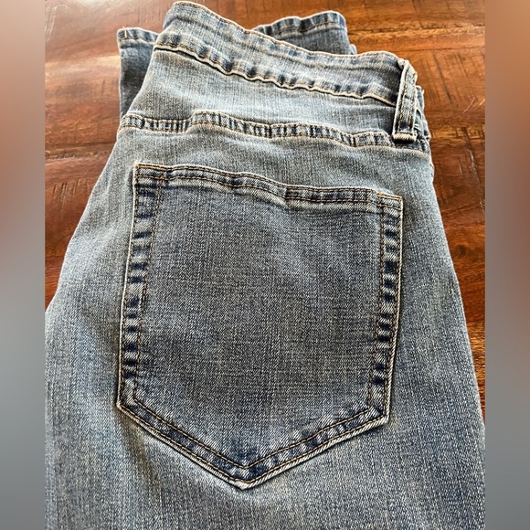 Van Heusen Classic Blue Denim Jeans - Picture 3 of 3